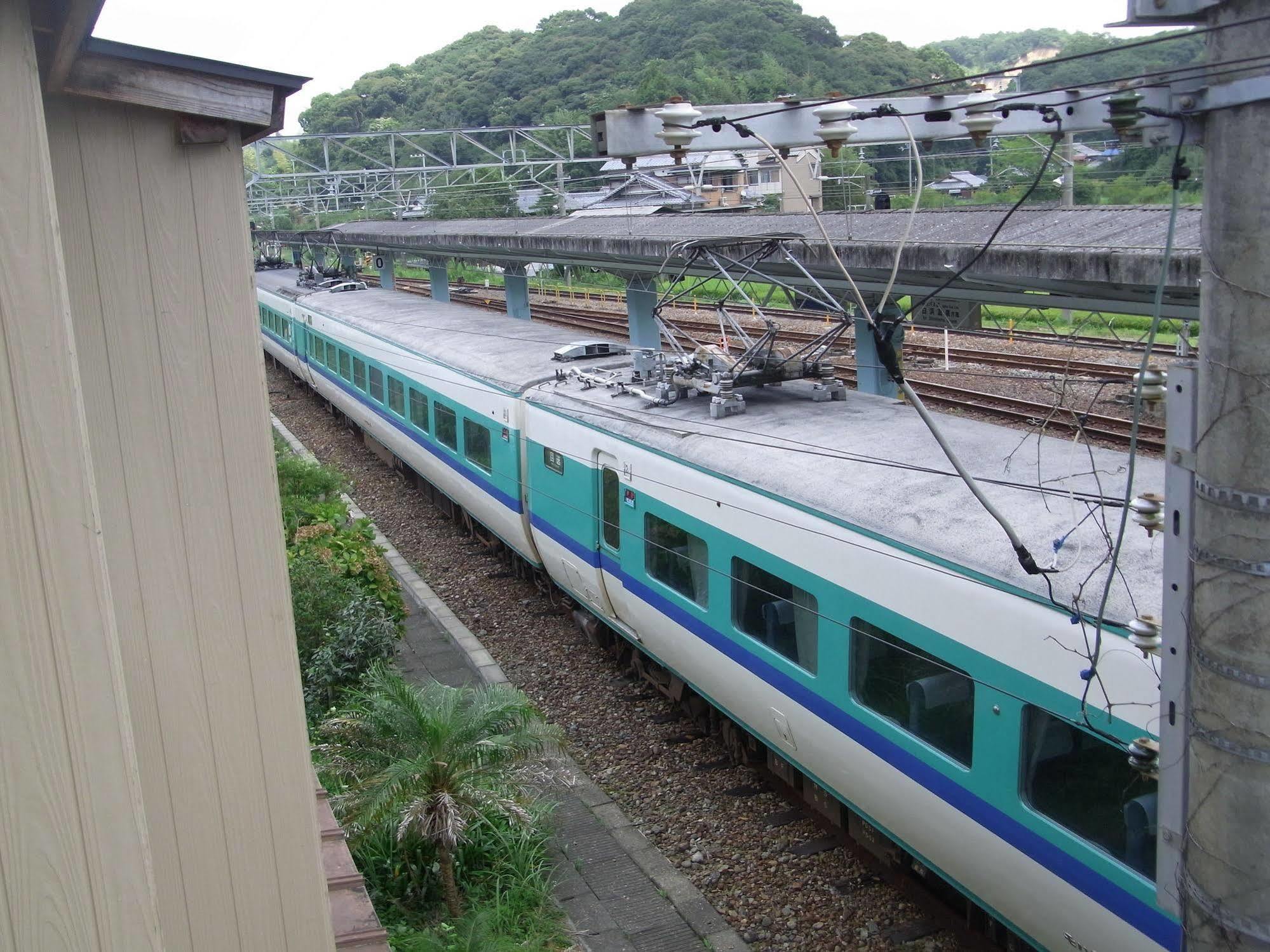 Minshuku Inn Shirahama Ekinoyado Bagian luar foto